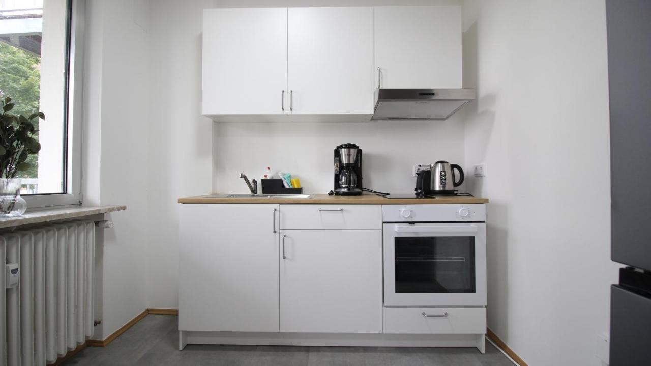 Apartmenthaus Kitzingen - Grosszuegige Wohnungen Fuer Je 6 Personen Mit Balkon Exterior photo